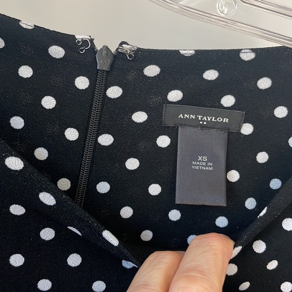 Ann Taylor XS Black & White Polka Dot Spring Dress - Picture 4 of 8